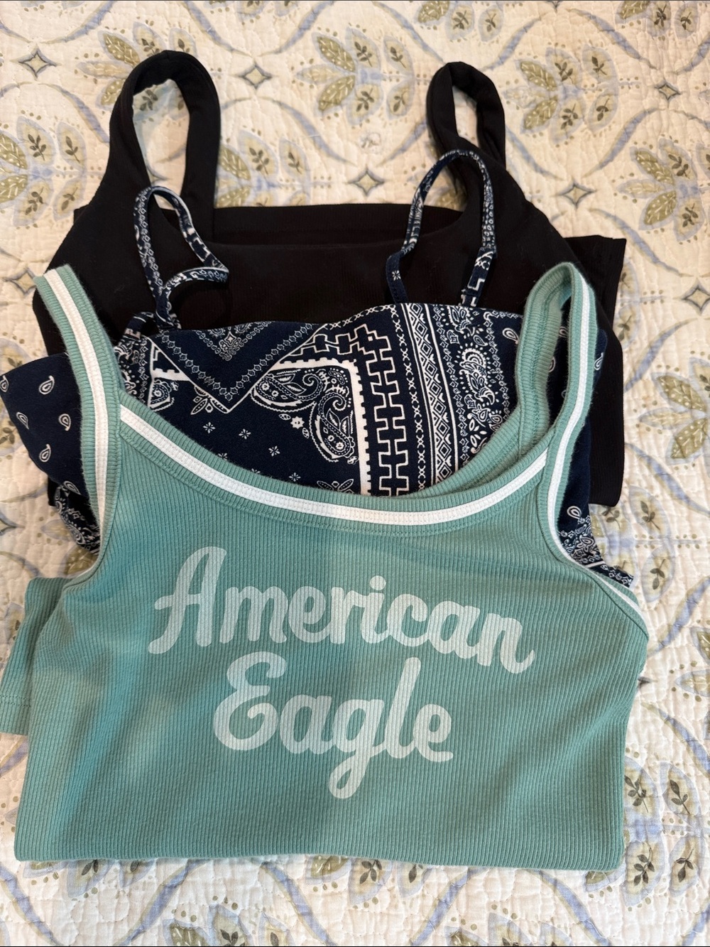 Bundle of tops
